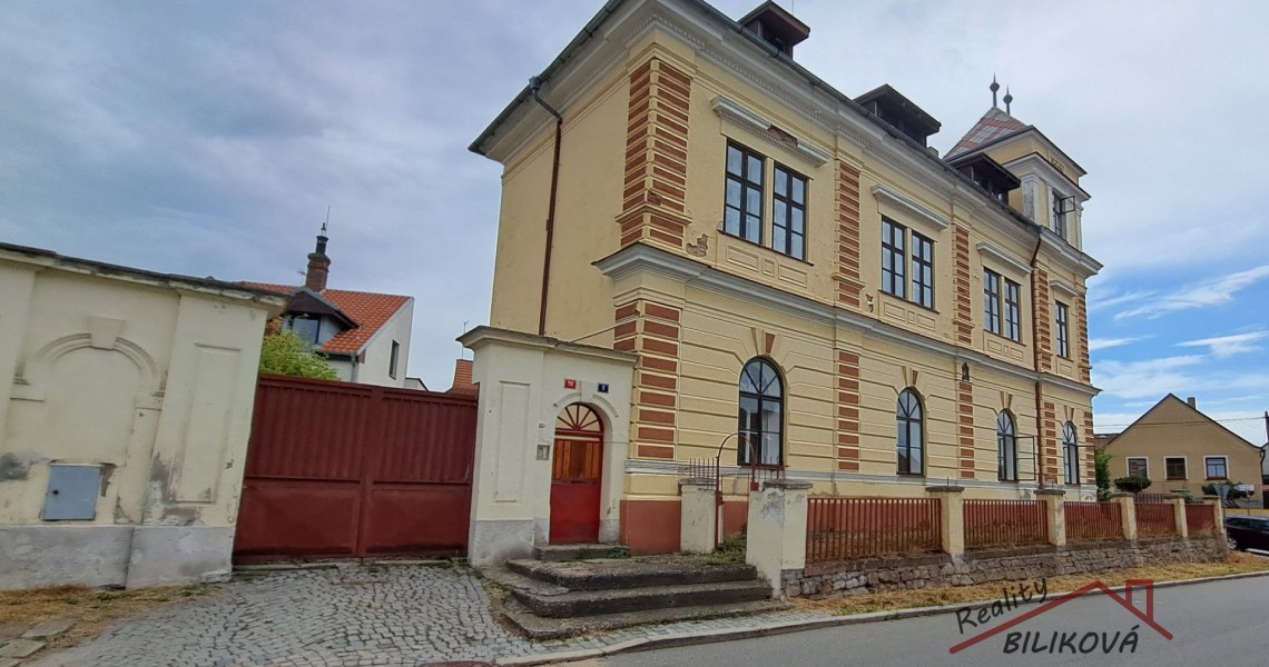 306_9324302540.jpg